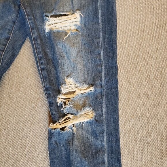 JOE'S Jeans Destructed Slim Crop - Picture 4 of 7
